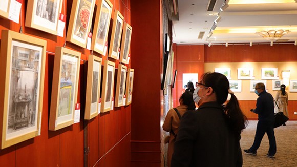 山楓藝谷第十二屆“光影”寫生作品展開幕暨家長會圓滿落幕！
